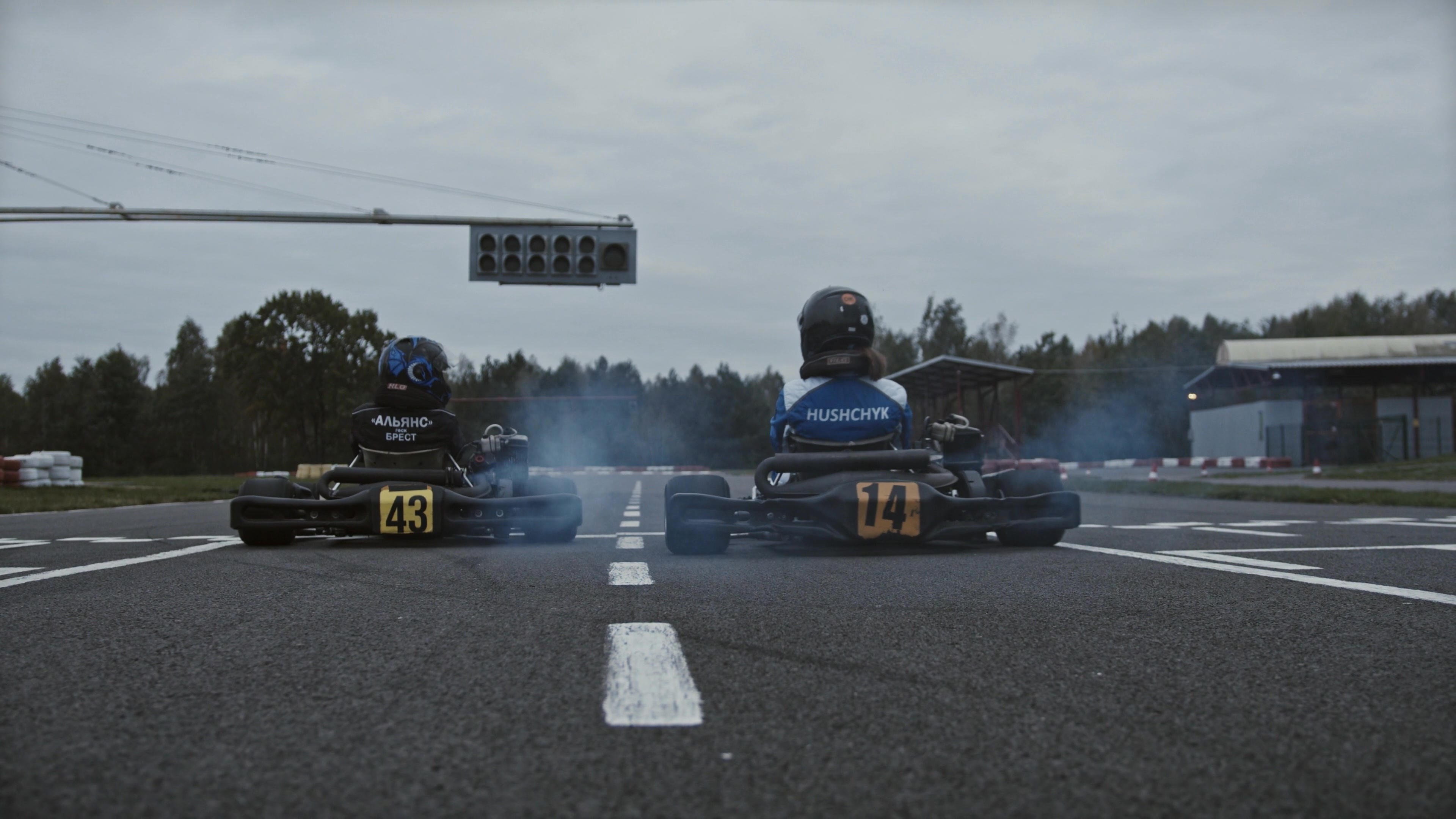 赛车竞技的双人