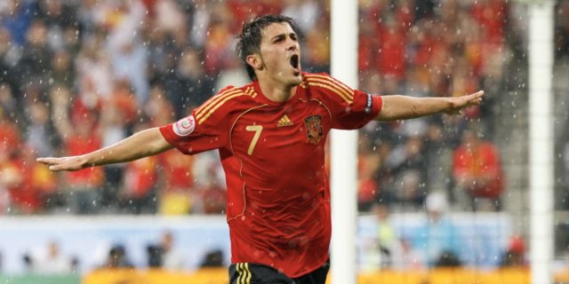 从瓦伦西亚、巴萨到马竞,比利亚留下无数难忘瞬间