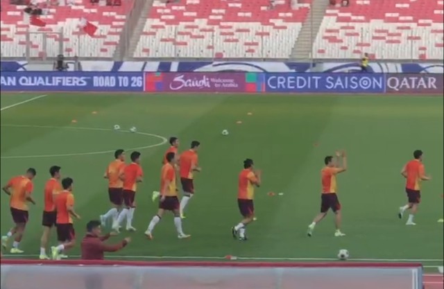 【现场直击】大战在即!伊万率国足出场热身