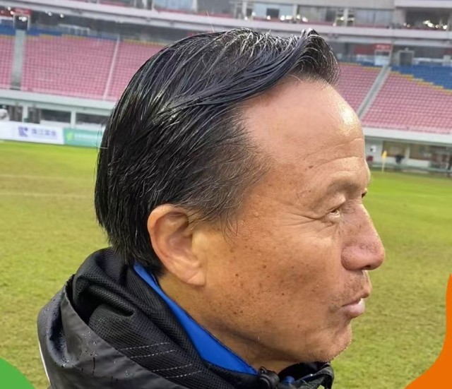 上海晋级决赛 奚志康:争取下一场比赛也取得胜利