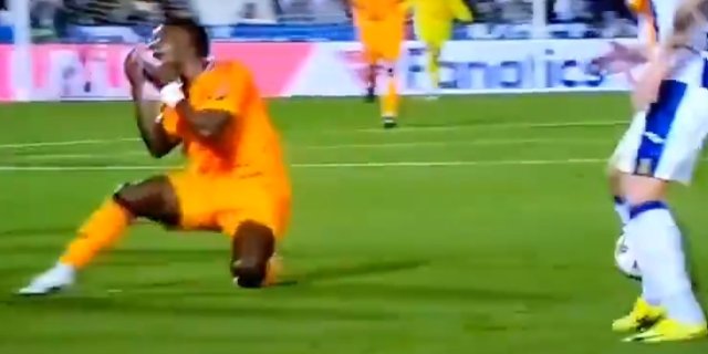 不要做假动作,慢放会很搞笑